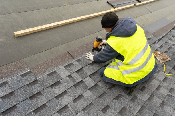 Best Emergency Roof Repair  in Milton, GA